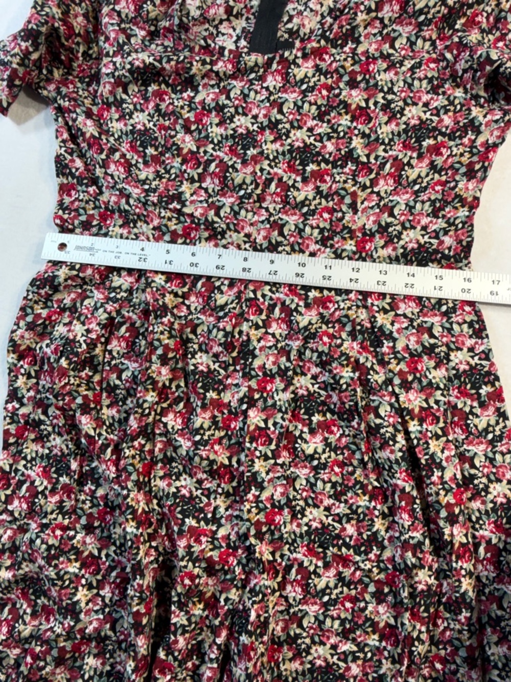 Vintage 90's All that Jazz Rayon Floral Wide Leg Jumpsuit with Shoulder Pads - Picture 4 of 7